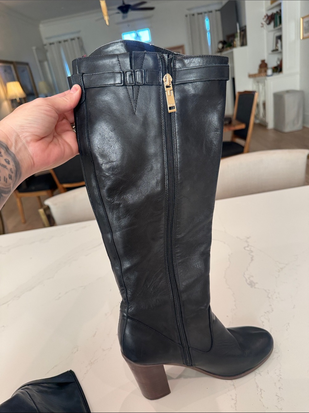 Tommy Hilfiger Black Leather Knee-High Heeled Boots with Gold Accent - Picture 5 of 7